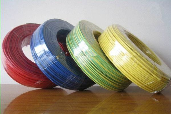 Projet Vente de Matériels Électriques et Accessoires Solaire