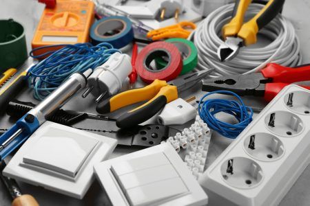 Projet Vente de Matériels Électriques et Accessoires Solaire